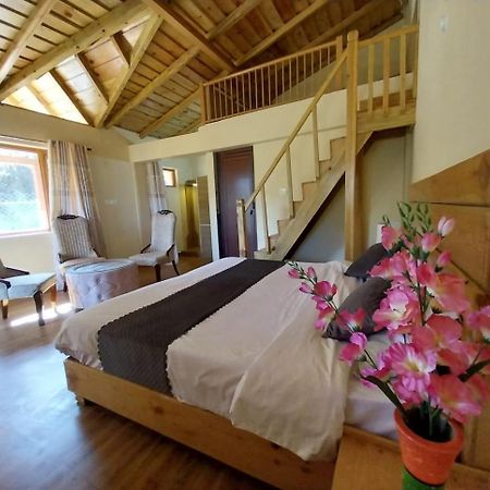 Anmol Paradise Hotel Mukteshwar Eksteriør billede