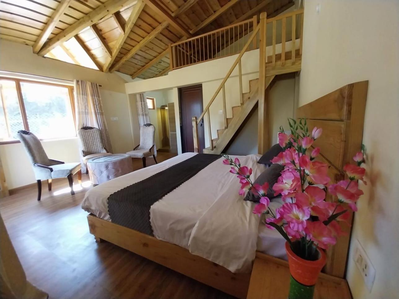 Anmol Paradise Hotel Mukteshwar Eksteriør billede